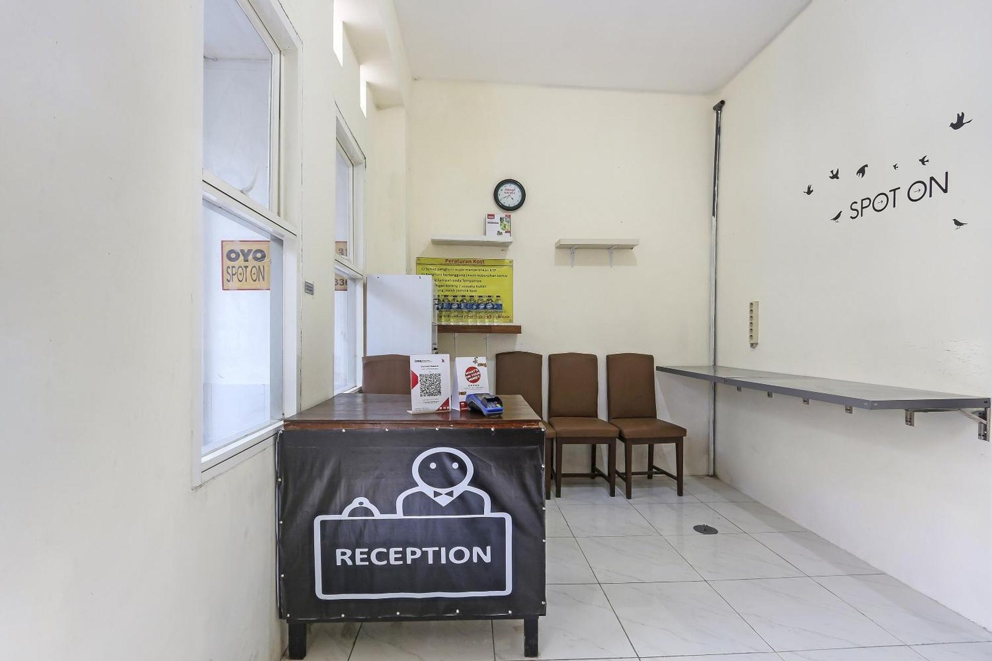 Spot On 90780 Gang Tengah Homestay Syariah Semarang Dış mekan fotoğraf